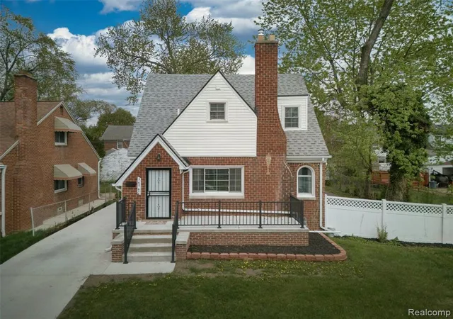 1st image of 16760 Heyden St, Detroit, MI 48219 | MLS# 60994338