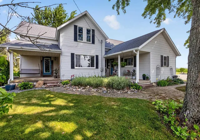 2nd image of 1210 N Steel Rd, Merrill, MI 48637 | MLS# 50216082