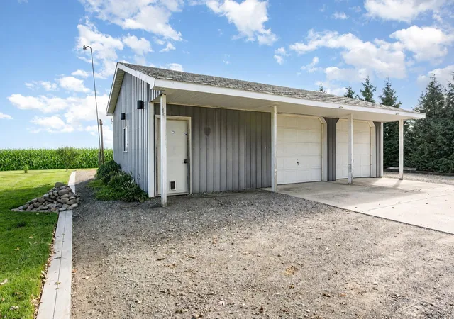 4th image of 1210 N Steel Rd, Merrill, MI 48637 | MLS# 50216082