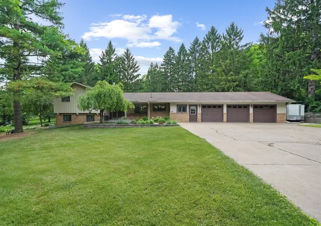 1st image of 1510 York Ter, Saline, MI 48176 | MLS# 70537985