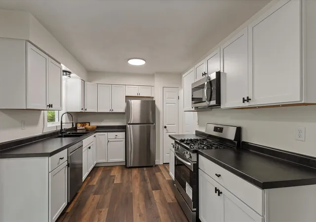 4th image of 21638 Sandy Dr, Sturgis, MI 49091 | MLS# 70536982