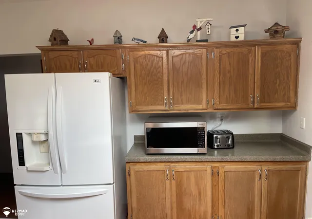 Photo 4 of Single Family Residence at 4573 Klam Rd, Columbiaville, MI 48421 | MLS# 50210359 | | Sold on 2026-07-10