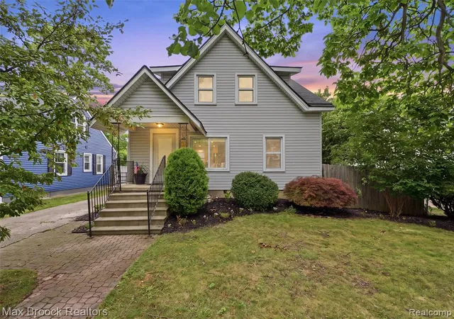 1st image of 1216 W Windemere Ave, Royal Oak, MI 48073 | MLS# 61020333