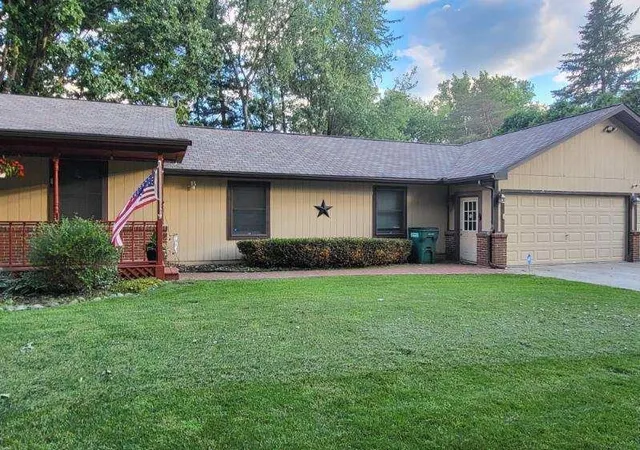 Homes for sale in Ortonville, MI | 4550 Hummer Lake Rd, Ortonville, MI 48462 | MLS# 50212196