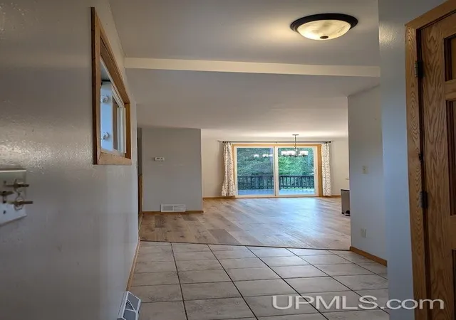Homes for sale in Rockland, MI | 606 Mcclellan Ave, Rockland, MI 49960 | MLS# 50213273