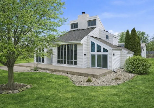 Homes for sale in Scotts, MI | 7738 N Indian Lake Dr, Scotts, MI 49088 | MLS# 70536584