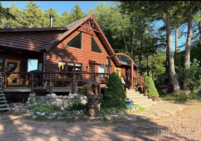 Homes for sale in Gwinn, MI | 505 E Bass Woods Ln, Gwinn, MI 49841 | MLS# 50206341