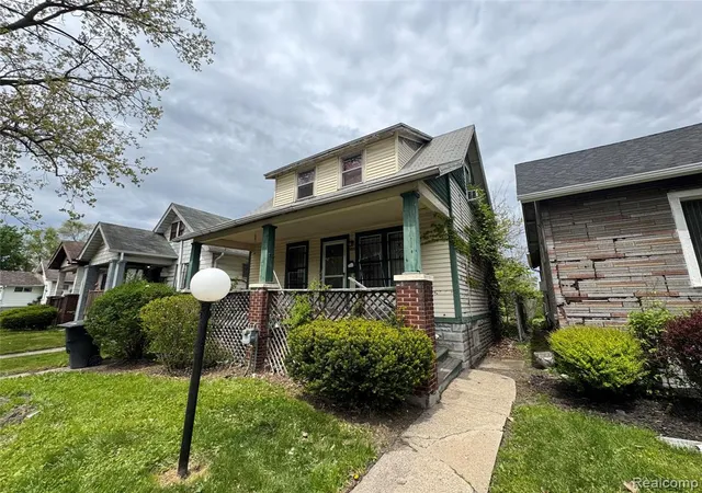 Photo 2 of Single family home for sale at 1956 Monterey St, Detroit, MI 48206 | MLS# 61017871 | Listing updated on 2026-08-05