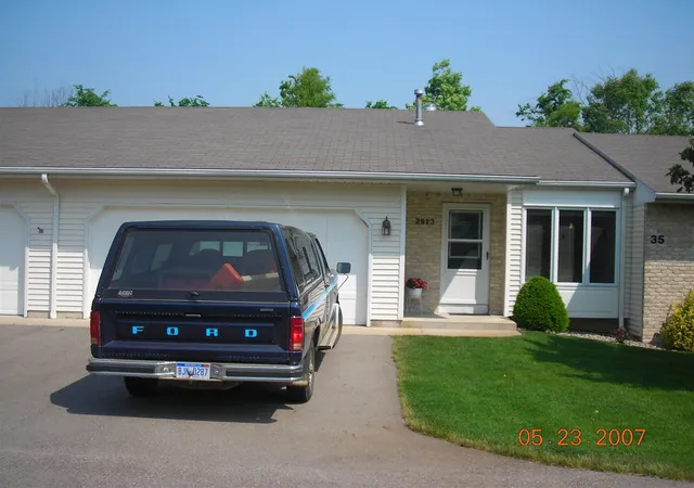 Homes for sale in Caledonia, MI | 2823 Bridgeside Dr #35, Caledonia, MI 49316 | MLS# 70538726