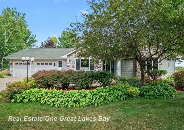 1st image of 2019 Lebourdais Rd, Linwood, MI 48634 | MLS# 50219075