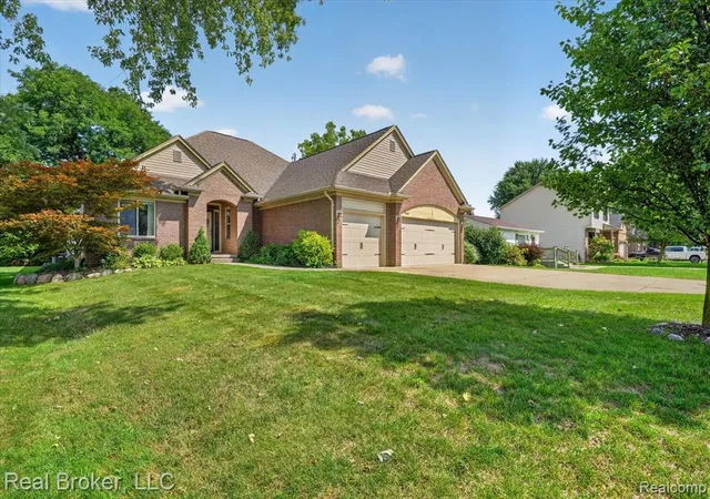 Photo 1 of Sale Pending at 7663 W Pearson, Shelby Twp, MI 48316 5011 | MLS# 61025210 | Listing updated on 2026-09-04