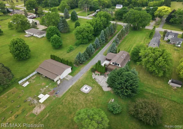5th image of 4328 N Gale Rd, Davison, MI 48423 8912 | MLS# 61006874