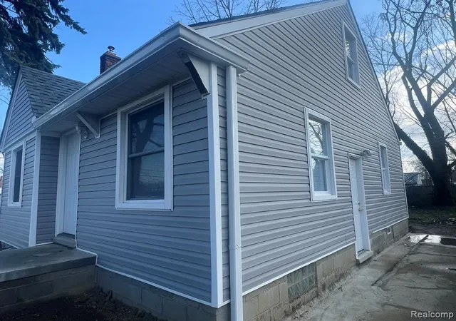 Photo 1 of Single family home for sale at 8680 Stahelin Ave, Detroit, MI 48228 3055 | MLS# 61011520 | Listing updated on 2026-10-06