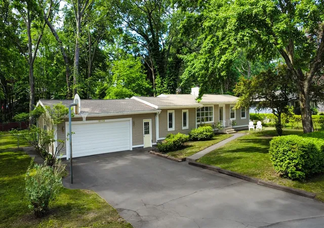 Homes for sale in Spring Lake, MI | 15116 Echo Ct, Spring Lake, MI 49456 | MLS# 70538840
