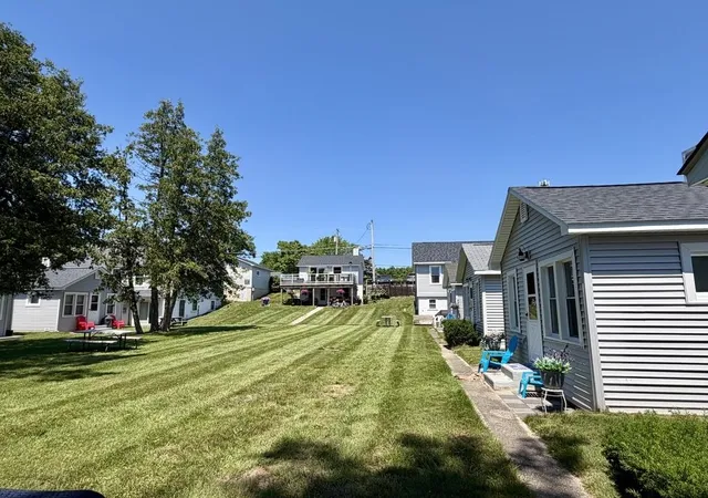 3rd image of 7285 Cairn Hwy, Kewadin, MI 49648 | MLS# 80071029
