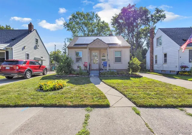 Photo 3 of Single family home for sale at 2129 Geneva St, Dearborn, MI 48124 2534 | MLS# 61023922 | Listing updated on 2026-08-25
