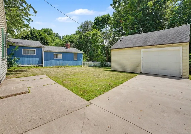 Homes for sale in Battle Creek, MI | 234 Laurel Dr, Battle Creek, MI 49017 | MLS# 70543480