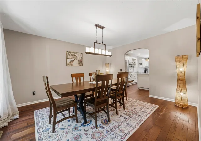 Photo 4 of Sale Pending at 6430 Breckenridge Dr, Kalamazoo, MI 49009 | MLS# 70548483 | Listing updated on 2026-08-28