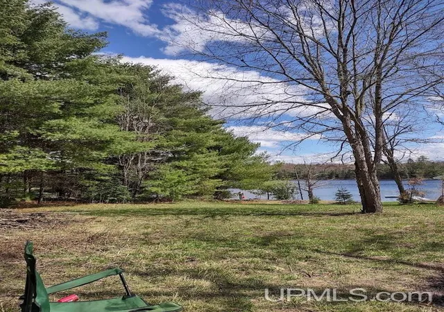 Homes for sale in Sidnaw, MI | Lots E And F Moonview Dr, Sidnaw, MI 49961 | MLS# 50207097
