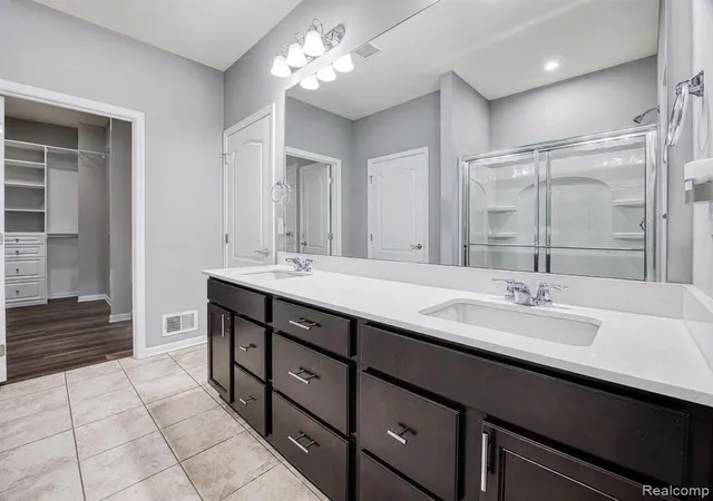 Listing Photo 4 - Condo for sale in building located at 48847 Windfall Rd, Novi, MI 48374