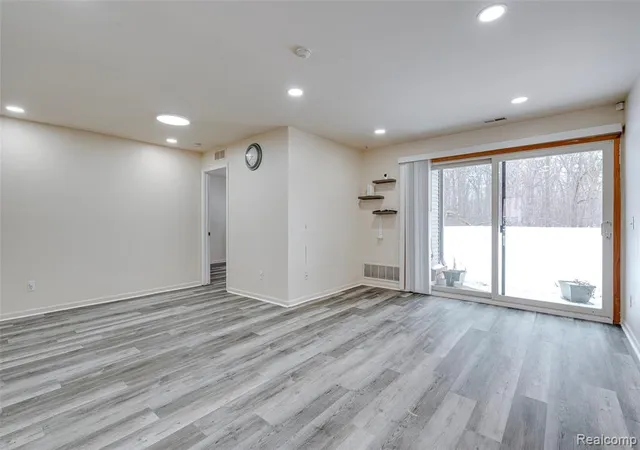 Homes for sale in Canton, MI | 42739 Lilley Pointe Dr #119, Canton, MI 48187 | MLS# 61007265