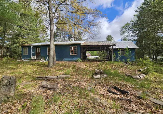 Homes for sale in Harrison, MI | 3820 Oakgrove Rd, Harrison, MI 48625 | MLS# 50213075