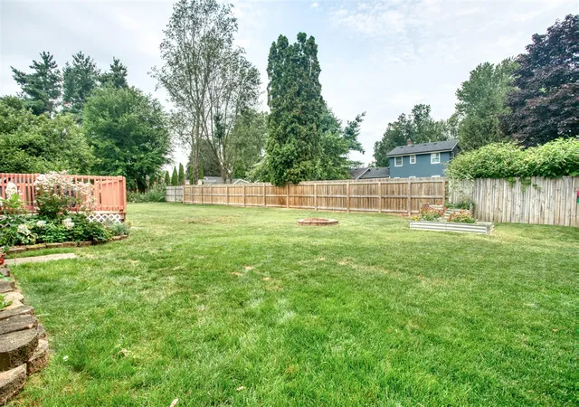 Photo 4 of Sale Pending at 508 Arthur Ct, Middleville, MI 49333 | MLS# 70552969 | Listing updated on 2026-09-11