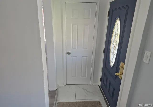 3rd image of 19928 Dean St, Detroit, MI 48234 | MLS# 60998546
