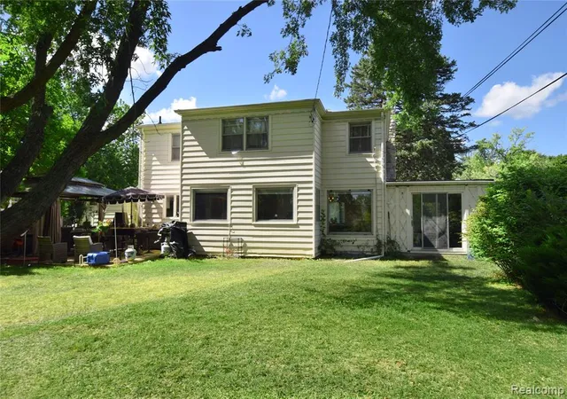 2nd image of 2201 Miller Rd, Flint, MI 48503 | MLS# 61022309