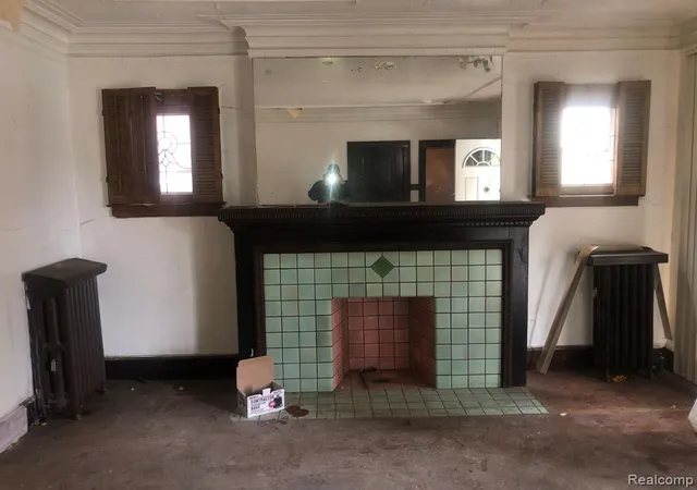 Photo 3 of Sale Pending at 2951 53 Leslie St, Detroit, MI 48238 | MLS# 60213666 | Listing updated on 2025-06-30