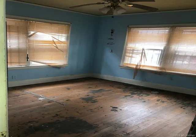 Photo 4 of Sale Pending at 2951-53 Leslie St, Detroit, MI 48238 | MLS# 60213666 | Listing updated on 2025-06-30