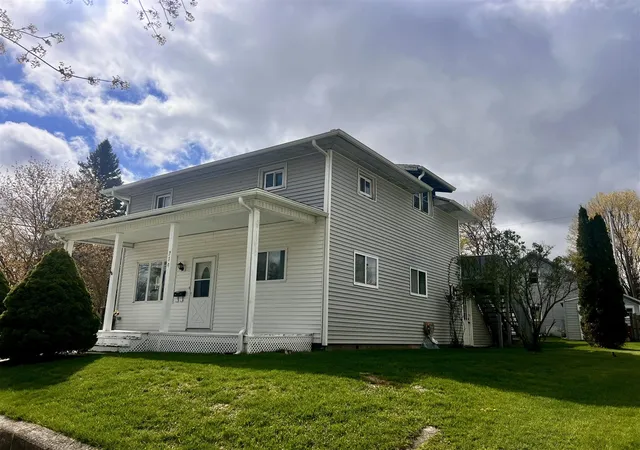 Homes for sale in Ludington, MI | 310 Second St, Ludington, MI 49431 | MLS# 70528667