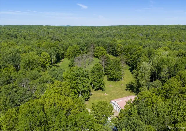3rd image of 2091 N Athey, Harrison, MI 48625 | MLS# 61001280
