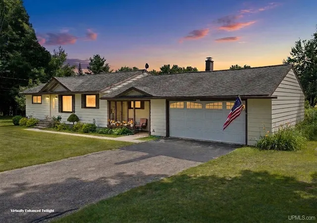 2nd image of 8589 M5 Rd, Gladstone, MI 49837 | MLS# 50217188