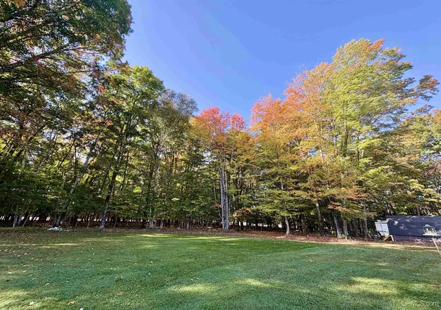 47th image of 8589 M5 Rd, Gladstone, MI 49837 | MLS# 50217188