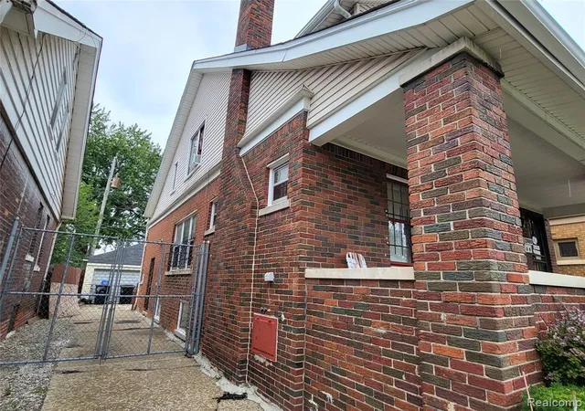 Photo 3 of Sale Pending at 13989 Cherrylawn St, Detroit, MI 48238 2428 | MLS# 61022845 | Listing updated on 2026-09-17
