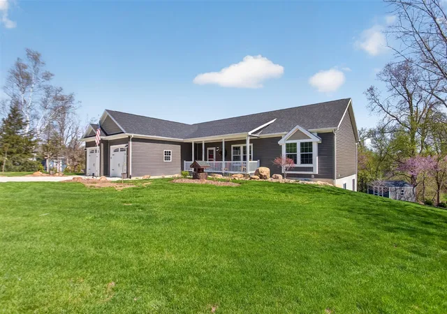 Photo 4 of Single family home for sale at 14840 Killorglin Ln, Cement City, MI 49233 | MLS# 70527358 | Listing updated on 2026-09-03