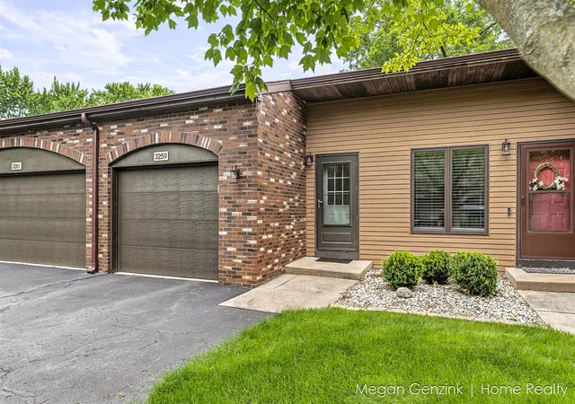 Photo 2 of Sale Pending at 3259 Arrowhead Arms Ct, Grandville, MI 49418 | MLS# 70551745 | Listing updated on 2026-08-14