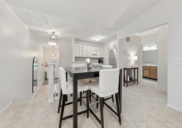 Photo 4 of Sale Pending at 3259 Arrowhead Arms Ct, Grandville, MI 49418 | MLS# 70551745 | Listing updated on 2026-08-14