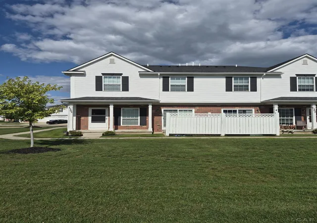 Photo 2 of Condo for sale at 1303 Riversedge Dr #unit 51 bldg 13, Saline, MI 48176 | MLS# 50217430 | Listing updated on 2026-09-16