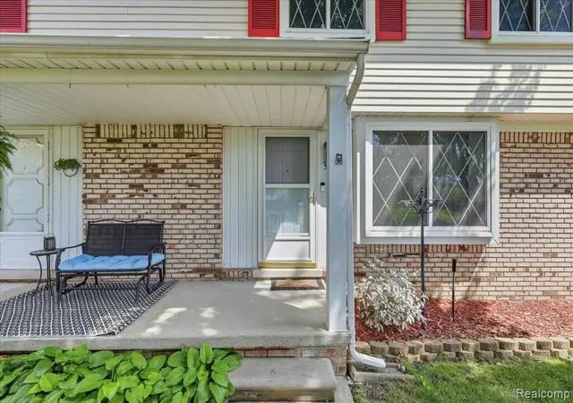 Listing Photo 3 - Condo for sale in building located at 51142 S Foster Rd, New Baltimore, MI 48047 - Unit #11