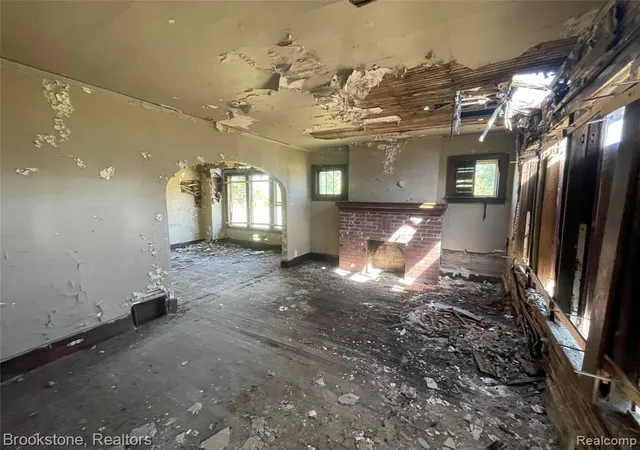 Photo 4 of Multi family home for sale at 12610 Hamburg St, Detroit, MI 48205 | MLS# 60998614 | Listing updated on 2026-06-04