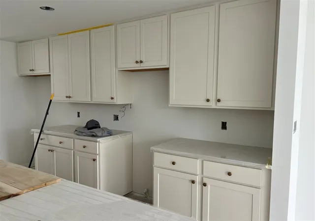 2nd image of 2783 Bristol Ridge Dr, Ann Arbor, MI 48105