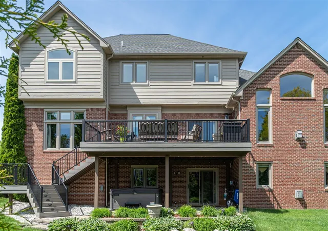 Photo 64 of Sale Pending at 3801 Fawn Dr, Rochester, MI 48306 | MLS# 70533935 | Listing updated on 2026-09-03