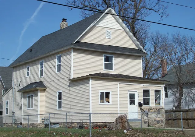 Multi family home for sale at 941 Eastern Ave, Grand Rapids, MI 49507 | MLS# 70552293