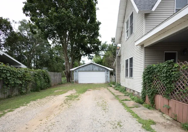 Photo 4 of Sale Pending at 425 E Allegan St, Otsego, MI 49078 | MLS# 70553183 | Listing updated on 2026-09-17