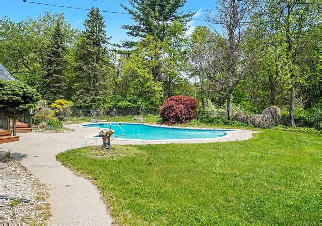 Homes for sale in Dryden, MI | 3285 Hosner Rd, Dryden, MI 48428 | MLS# 50205581