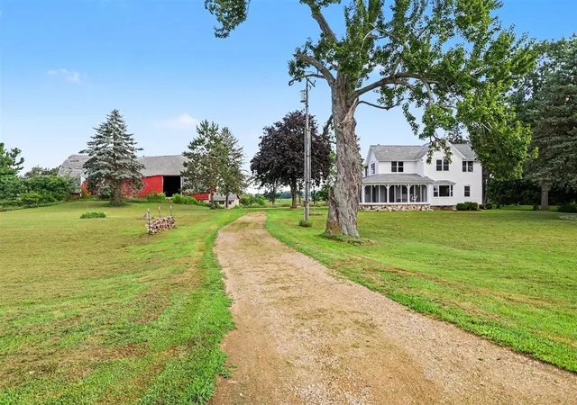 Photo 2 of Single family home for sale at 27445 H Dr, Homer, MI 49245 | MLS# 70553120 | Listing updated on 2026-09-11