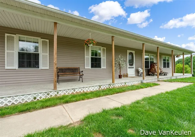 Homes for sale in Hastings, MI | 4494 Barber Rd, Hastings, MI 49058 | MLS# 70542981