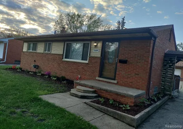 Photo 1 of Sale Pending at 11657 Engleman Rd, Warren, MI 48089 | MLS# 60398935 | Listing updated on 2026-07-07